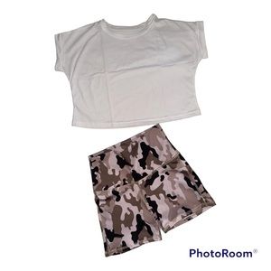 New Colombian made Lycra’s for any occasion.